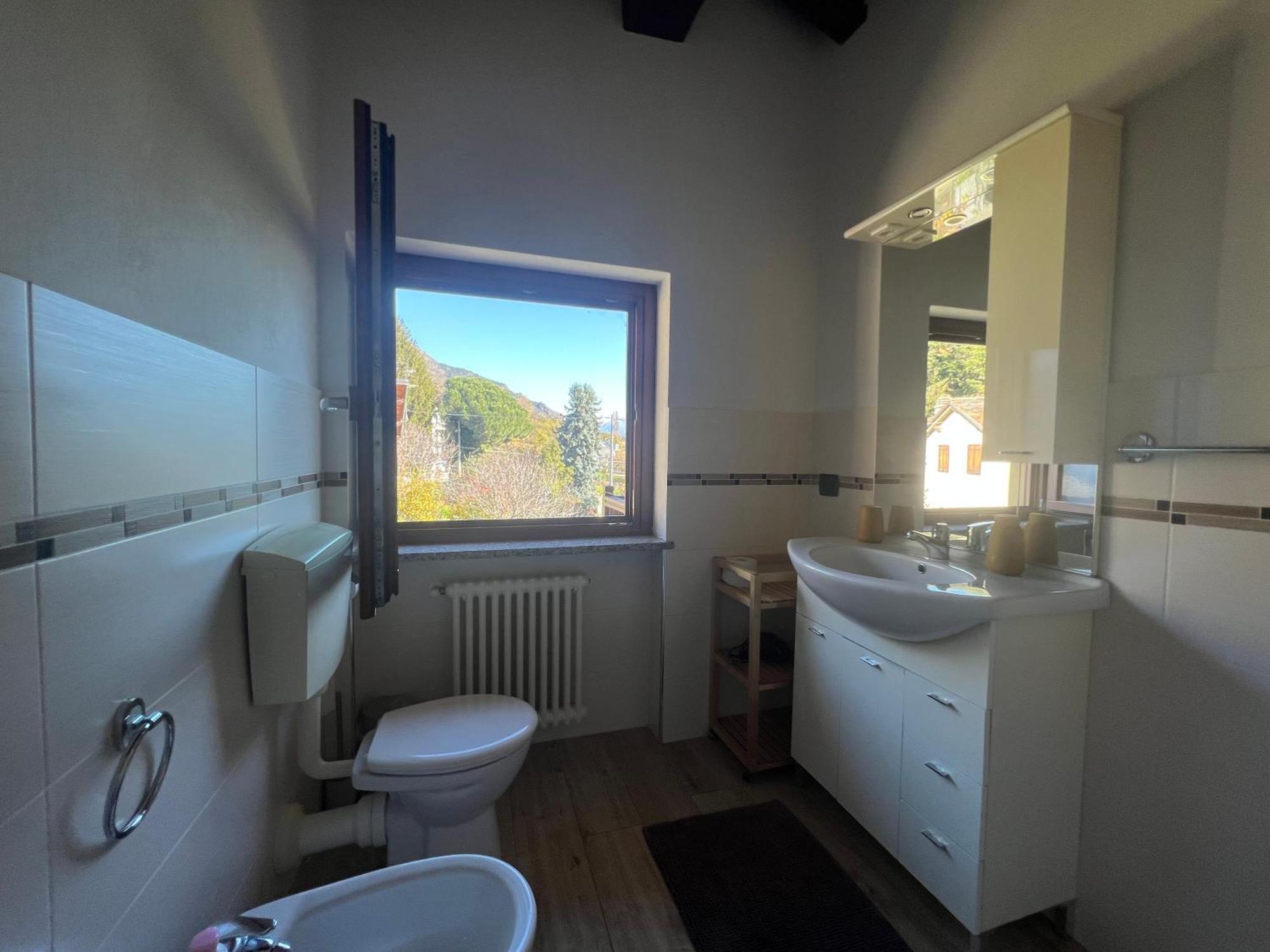 Grazioso Appartamento 1 Aosta Bagian luar foto